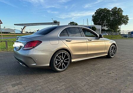 Mercedes-Benz C 200 4Matic 9G-TRONIC AMG Line