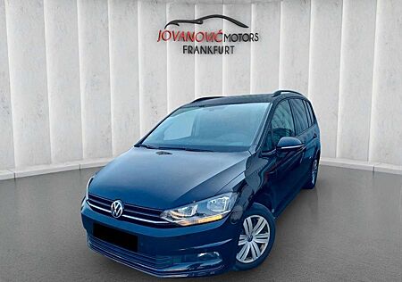 VW Touran Volkswagen 2.0 TDI Panorama,ACC,Navi,AHK*67