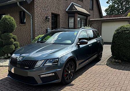 Skoda Octavia Combi 2.0 TDI DSG RS