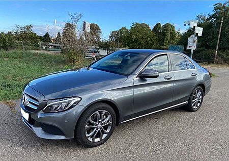 Mercedes-Benz C 220 d 4Matic 9G-TRONIC