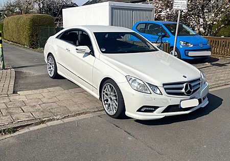 Mercedes-Benz E 550 AMG