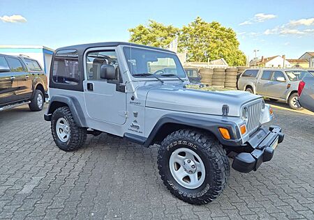 Jeep Wrangler 2.4 Sport