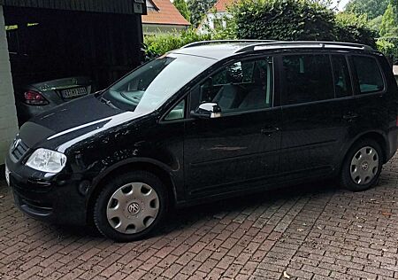VW Touran Volkswagen 1.9 TDI DSG Trendline