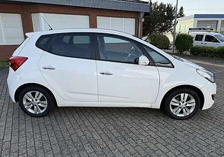 Hyundai ix20 1.6 Automatik Style Neue Ganzjahresreifen
