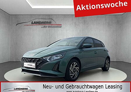 Hyundai i20 1Family Rückfahrkamera/Navigation