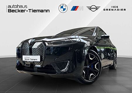 BMW iX xDrive40 Sportpaket/Sky-Lounge/AHK/PA+/22''