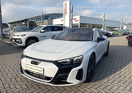 Audi e-tron GT quattro quattro HUD B&O Matrix