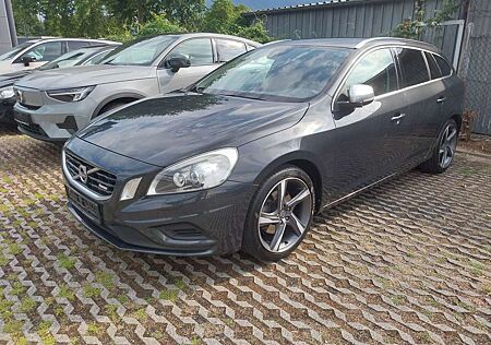 Volvo V60 Kombi R-Design