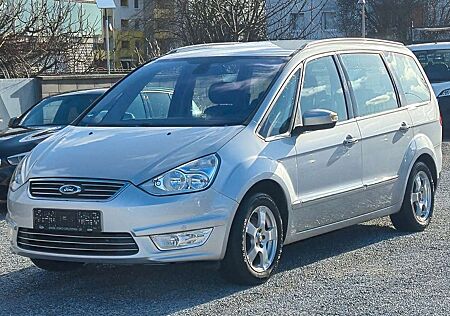 Ford Galaxy Titanium 2.2 TDCI AUTOMATIK+7-SITZER+PDC