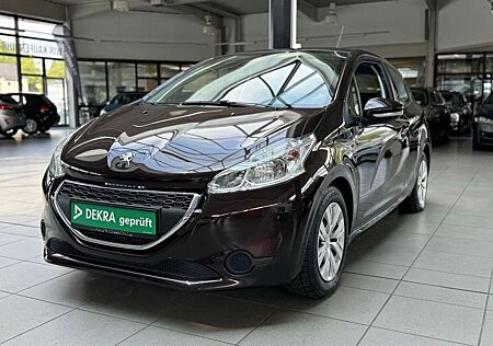 Peugeot 208 Active 1.4 16v 5-Gang Klimaautomatik uvm.