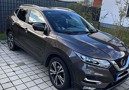 Nissan Qashqai gebraucht kaufen Nissan Qashqai N-Connecta Navi / Panoramadach / 360 / Navi