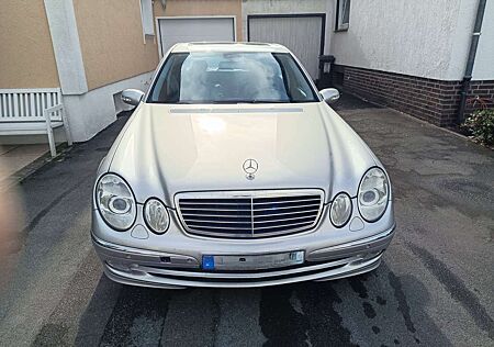 Mercedes-Benz E 320 CDI Elegance DPF