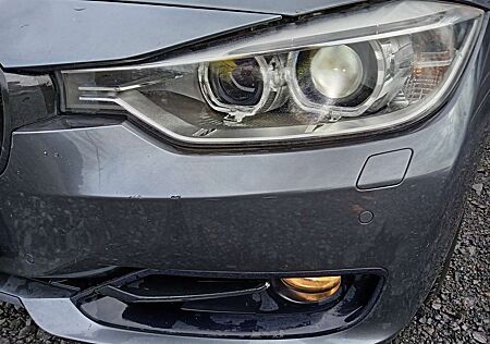 BMW 320 i Xenon/EURO 5.