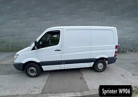 Mercedes-Benz Sprinter 209+CDI++906.611