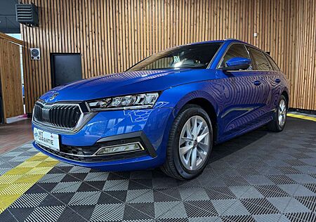Skoda Octavia Combi 2,0TDI Style *Navi*LED*ACC*AHK*Vir