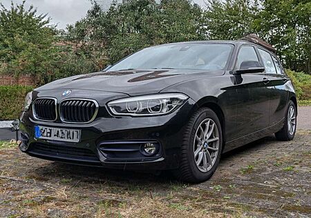 BMW 118i 118 Aut.Sport Line+LED+NAVI+TEMPO+PDC+Sitzheizung