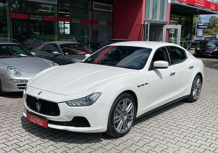 Maserati Ghibli 3.0 V6 Aut. -dt. Fzg.- Bestzustand !
