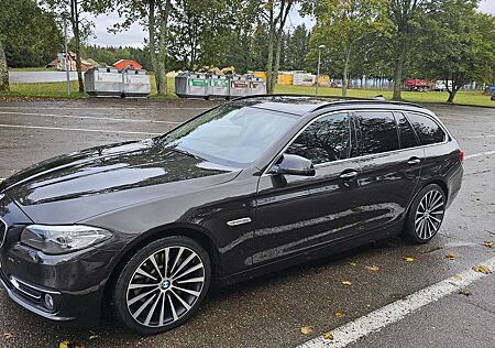 BMW 530d 530 5er Touring Diesel xDrive Touring Aut. Luxury