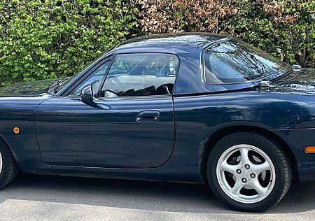 Mazda MX-5 1.6i 16V