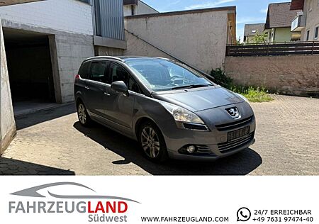 Peugeot 5008 Allure 2.0 HDi 7 Sitzer Klimaautomatik Sitzheizung