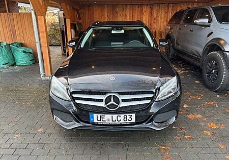 Mercedes-Benz C 200 d T 9G-TRONIC AMG Line