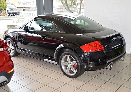 Audi TT 1.8 T Coupe quattro (165kW)