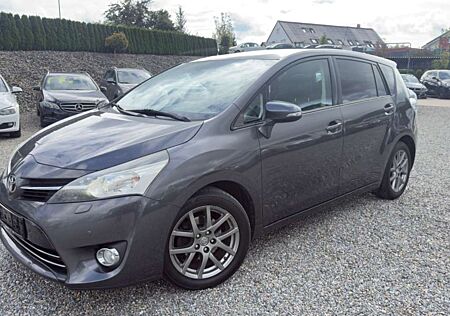 Toyota Verso 1.6 Executive Navi Pano Sitzheizung PDC