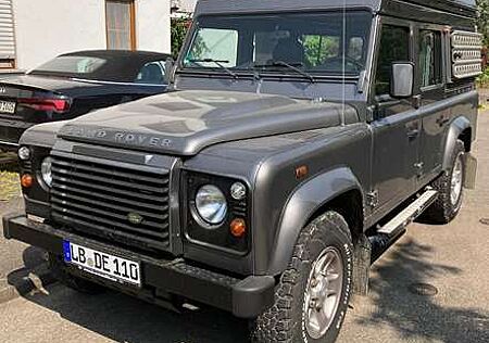 Land Rover Defender 110 Station Wagon S