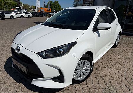 Toyota Yaris Hybrid Comfort **KAMERA**