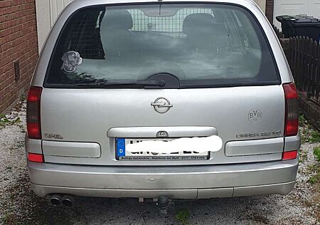 Opel Omega Caravan 3.2 V6Selection