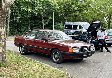 Audi 100 CD, CC, CS