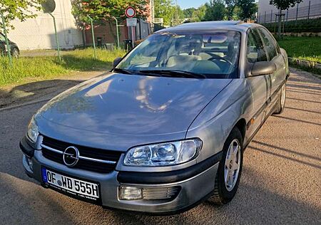 Opel Omega 2.0 TÜV 11.2026