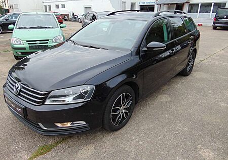 VW Passat Variant Volkswagen Comfortline BlueMotion/PDC/SHZ/Tempmat/Tel