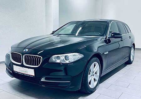 BMW 520 Touring d * NAVI * TEMP * R-KAMERA *