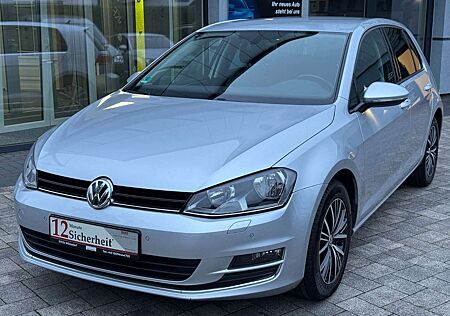 VW Golf Volkswagen VII Lim. 2.0 TDI Allstar*Standheizung*AHK*