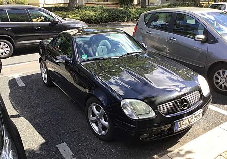 Mercedes-Benz SLK 320