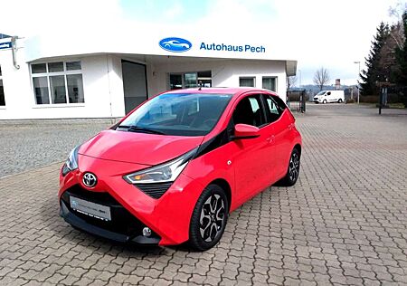 Toyota Aygo x-play connect 5D 8-fach bereift*RFK*Sitzheizung*