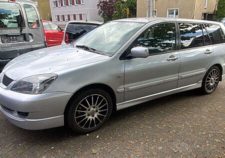 Mitsubishi Lancer 1.6 Intense Kombi ~Klima~