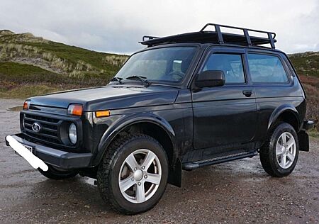 Lada Niva Legend Premium