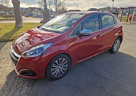 Peugeot 208 Allure*Navi*PDC*Wenig Km*TÜV/AU NEU*