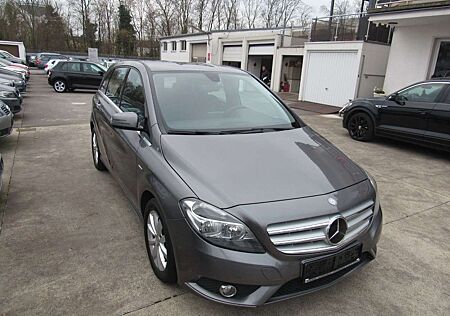 Mercedes-Benz B 180 B -Klasse,AUTOMATIK,KLIMA,NAVI.