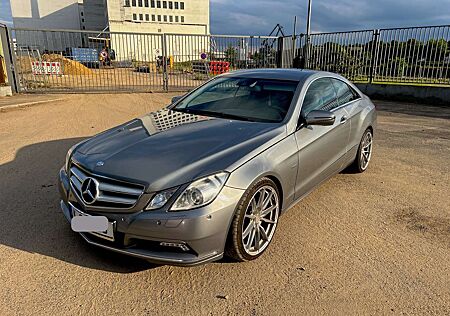 Mercedes-Benz E 350 CGI Coupe BlueEFFICIENCY 7G-TRONIC Avantgard