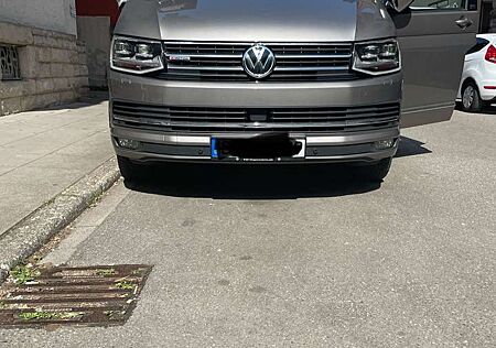 VW T6 Multivan Volkswagen DSG Kurz 4MOTION Highline