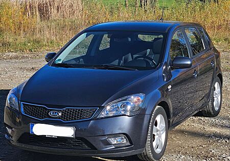 Kia Cee'd Ceed / Ceed 1.4 CVVT Edition 7