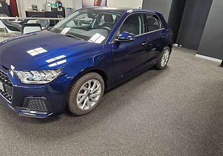 Audi A1 25 TFSI Sportback S tronic advanced