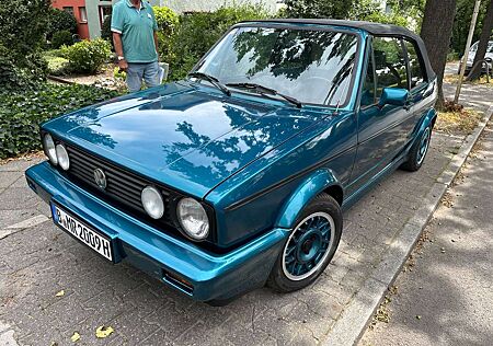 VW Golf Cabriolet Volkswagen Golf I Cabrio Coast 1.8 L Oldtimer