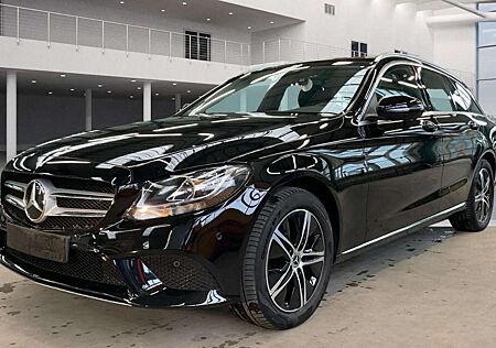 Mercedes-Benz C 200 T d Panorama*Navi*Kamera*AHK*Park*1Hand