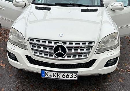 Mercedes-Benz ML 350 CDI BlueEFFICIENCY