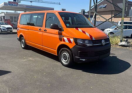 VW T6 Transporter Volkswagen Kombi lang/ 9 Sitze