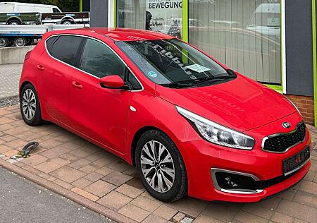 Kia Cee'd gebraucht kaufen Kia Cee'd Ceed / UEFA Euro 2016 Navi LR&SHZ RFK ALU BT BC MuFu-LR